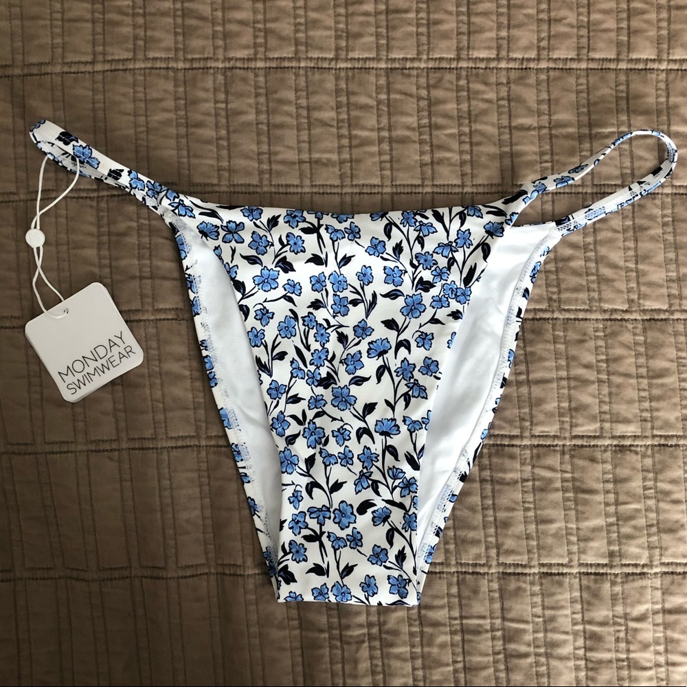 NWT Monday Swimwear Barbados Bottom - Paper Floral